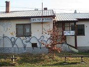 Část budovy s dopravní kanceláří