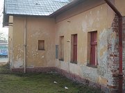 Severní strana staré výpravní budovy