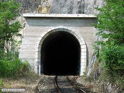 Davelský portál Skochovického tunelu