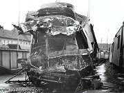 Ze dne 2. jna 1970, tedy tyi dny po tragick nehod, byl zachycen stav motorovho vozu M 262.0039. Patrn je obrovsk pokozen kabiny strojvedoucho, kter se zdemolovala po elnm nrazu lokomotivy T 478.1012. Snmek byl pozen v eranskm depa, kam byl motorov vz po nehod odtaen.